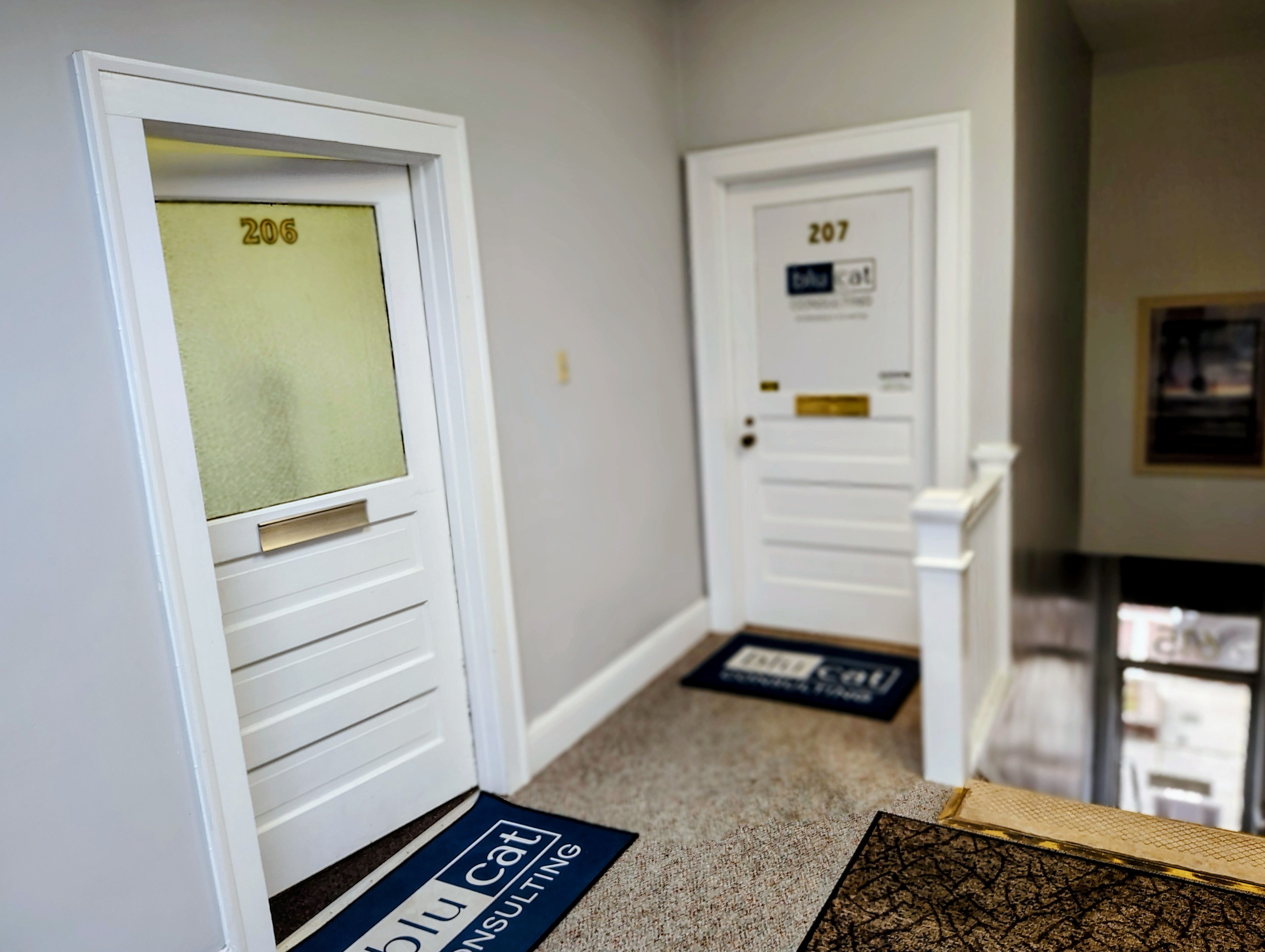 Suites 206 and 207